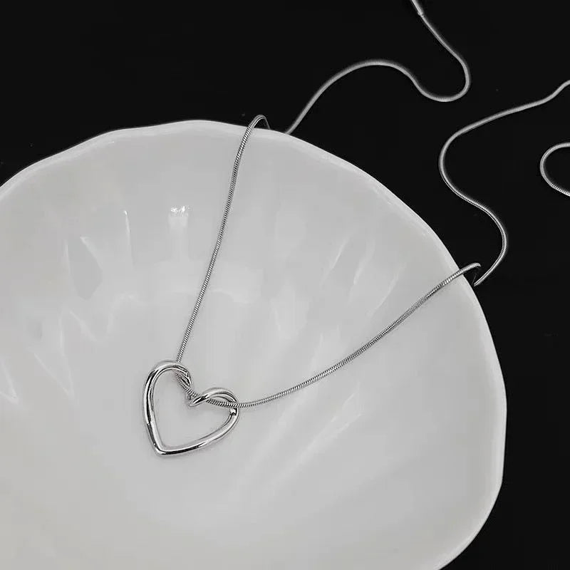 Clavicle Chain Choker