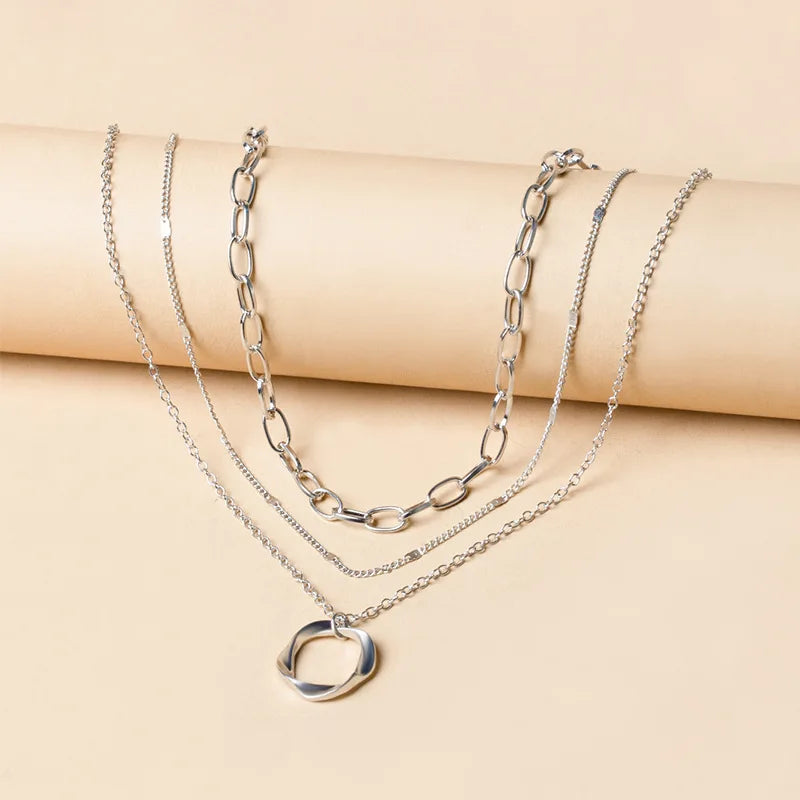 Neck Chain Circle Pendant